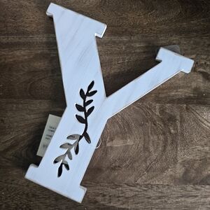 White Wash Wood Floral Vine Leaf Letter Y Wall Decor